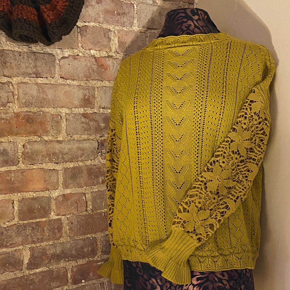 Women's Lace Sleeve Sweater - Mustard